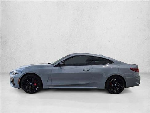 Certified 2025 BMW 430i Coupe w/ M Sport Package RWD image 5