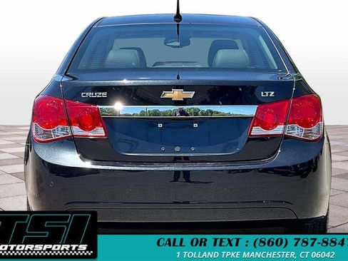 Used 2011 Chevrolet Cruze LTZ FWD image 4
