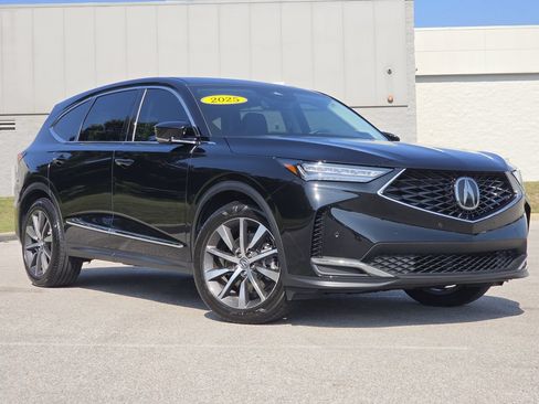 Used 2025 Acura MDX SH-AWD w/ Technology Package image 35