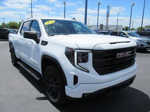 Used 2024 GMC Sierra 1500 Elevation AWD/4WD image 3