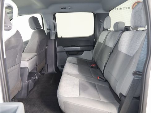 Used 2022 Ford F150 XLT w/ XTR Package image 40