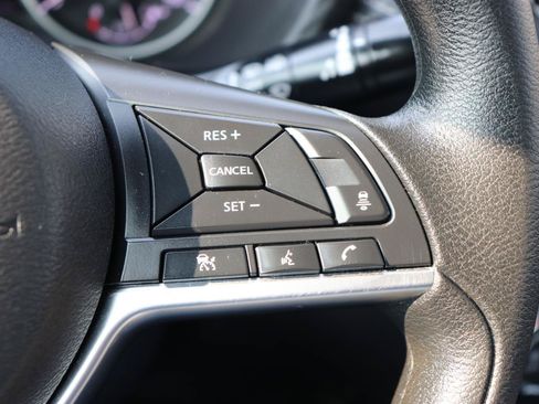 Used 2024 Nissan Sentra SV FWD image 28