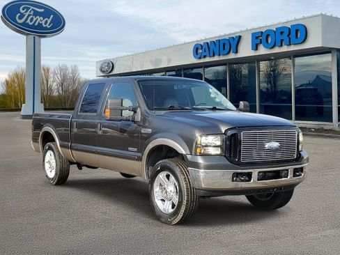 Used 2006 Ford F250 Lariat image 1