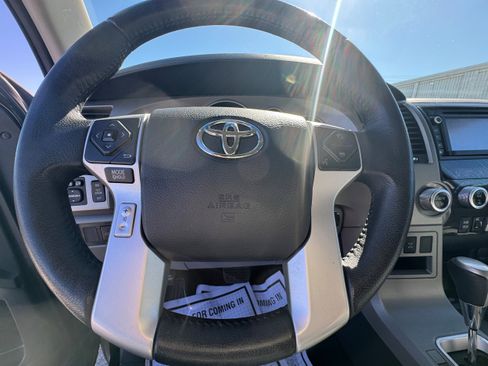 Used 2014 Toyota Sequoia Limited image 19