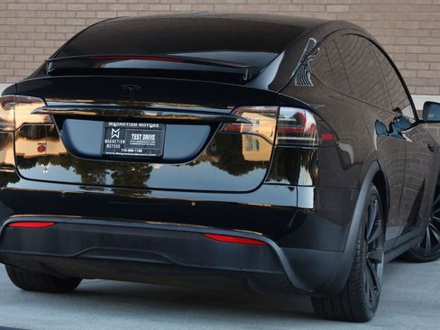 Used 2023 Tesla Model X AWD/4WD image 13