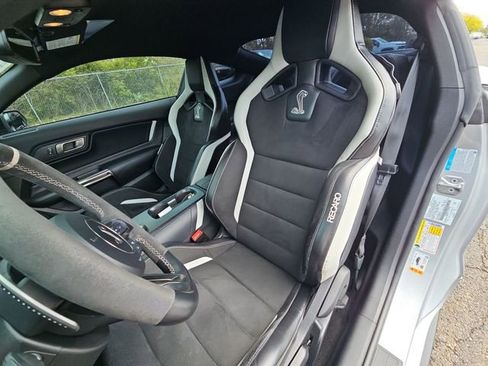 Used 2020 Ford Mustang Shelby GT500 w/ Technology Package RWD image 20