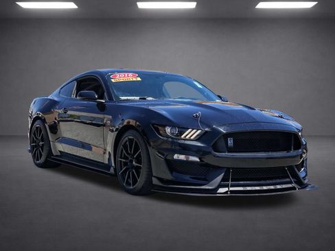 Used 2016 Ford Mustang Shelby GT350 w/ Technology Package RWD image 2