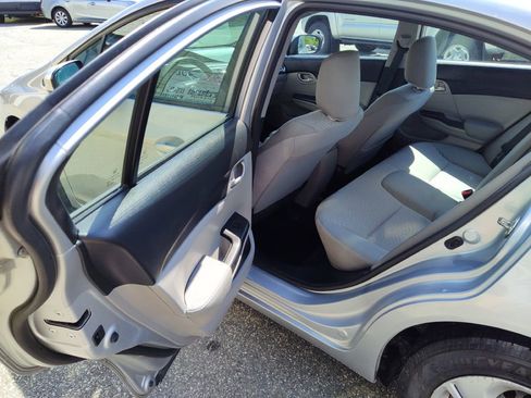 Used 2015 Honda Civic LX image 13