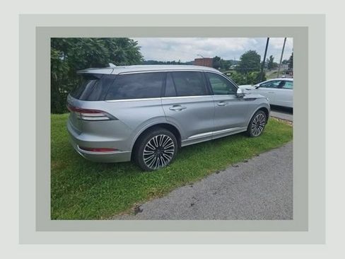 Used 2020 Lincoln Aviator Black Label w/ Dynamic Handling Package AWD/4WD image 1