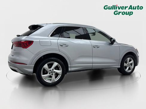 Used 2020 Audi Q3 2.0T Premium w/ Convenience Package AWD/4WD image 9