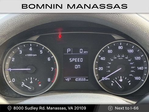 Used 2017 Hyundai Elantra SE image 25