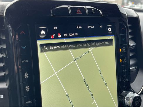 Used 2021 RAM 2500 Limited image 16