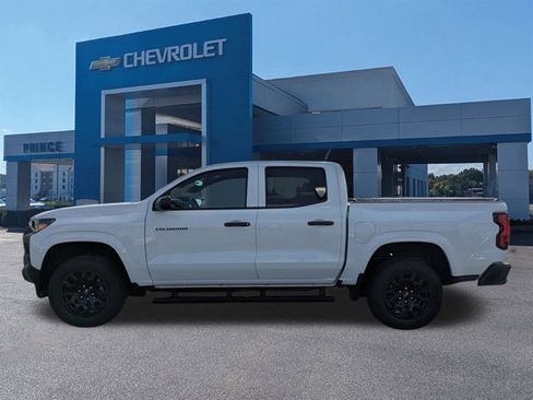 New 2026 Chevrolet Colorado W/T image 6