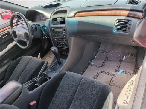 Used 2001 Toyota Solara SE w/ Sport Trim Pkg FWD image 19