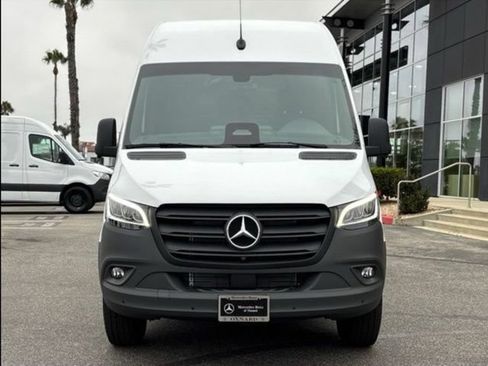 New 2026 Mercedes-Benz Sprinter 2500 image 6