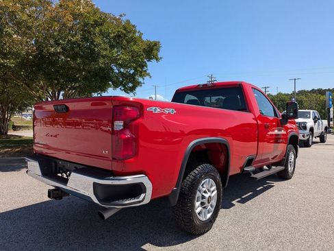 Used 2025 Chevrolet Silverado 2500 LT w/ Convenience Package AWD/4WD image 8