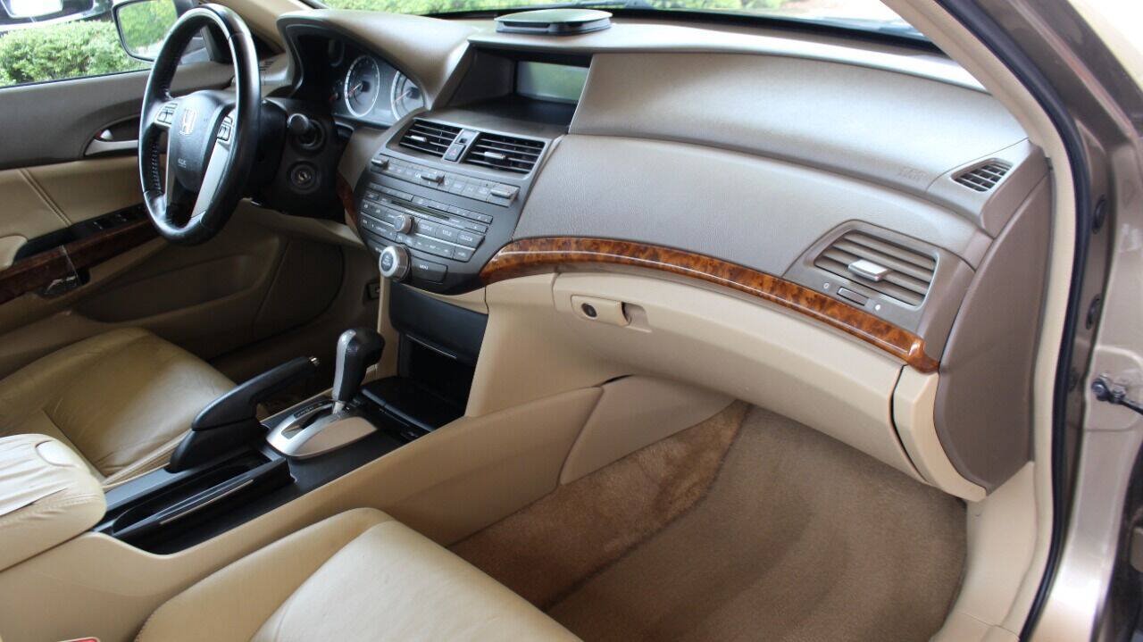 Used 2009 Honda Accord EX-L image 38
