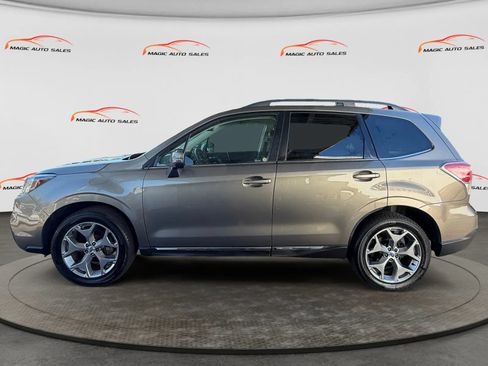 Used 2017 Subaru Forester 2.5i Touring AWD/4WD image 7