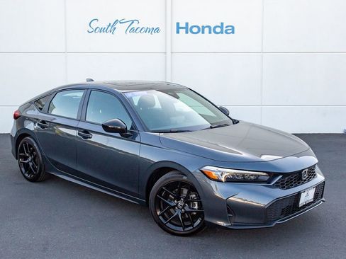 Used 2026 Honda Civic Sport image 2