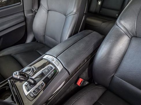 Used 2014 BMW 740Li RWD image 29