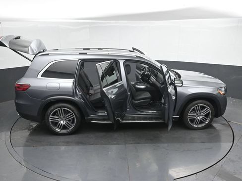 Used 2024 Mercedes-Benz GLS 450 4MATIC image 52