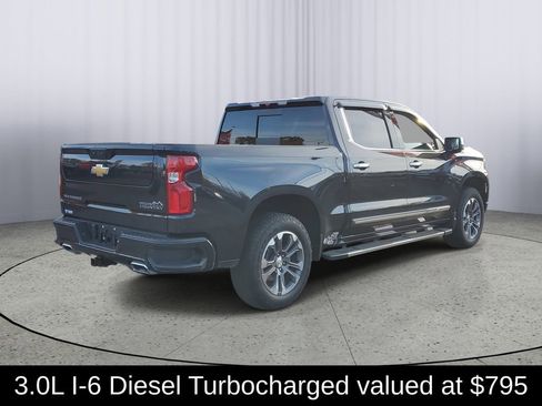 Used 2024 Chevrolet Silverado 1500 High Country image 3