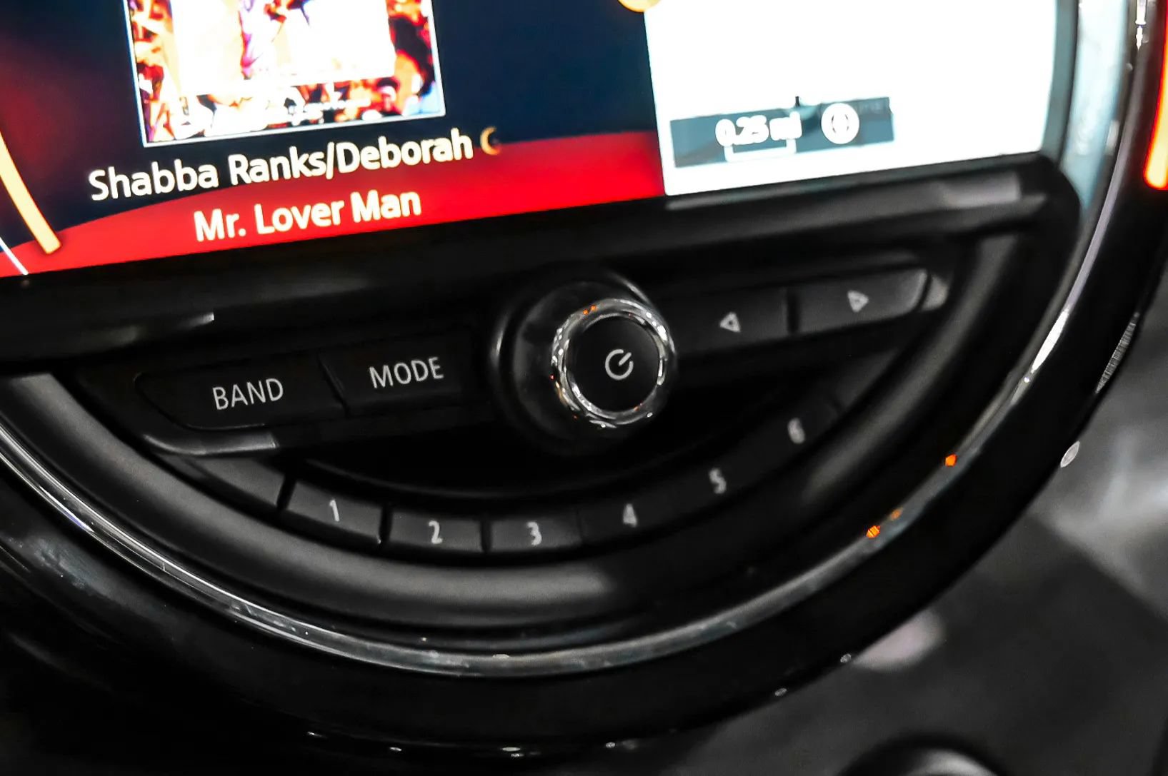 Used 2018 MINI Cooper Countryman ALL4 AWD/4WD image 29