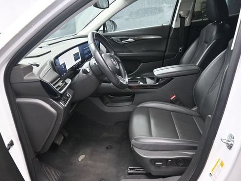 Used 2024 Buick Envision Preferred AWD/4WD image 13