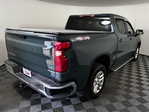 Used 2025 Chevrolet Silverado 1500 LT AWD/4WD image 5