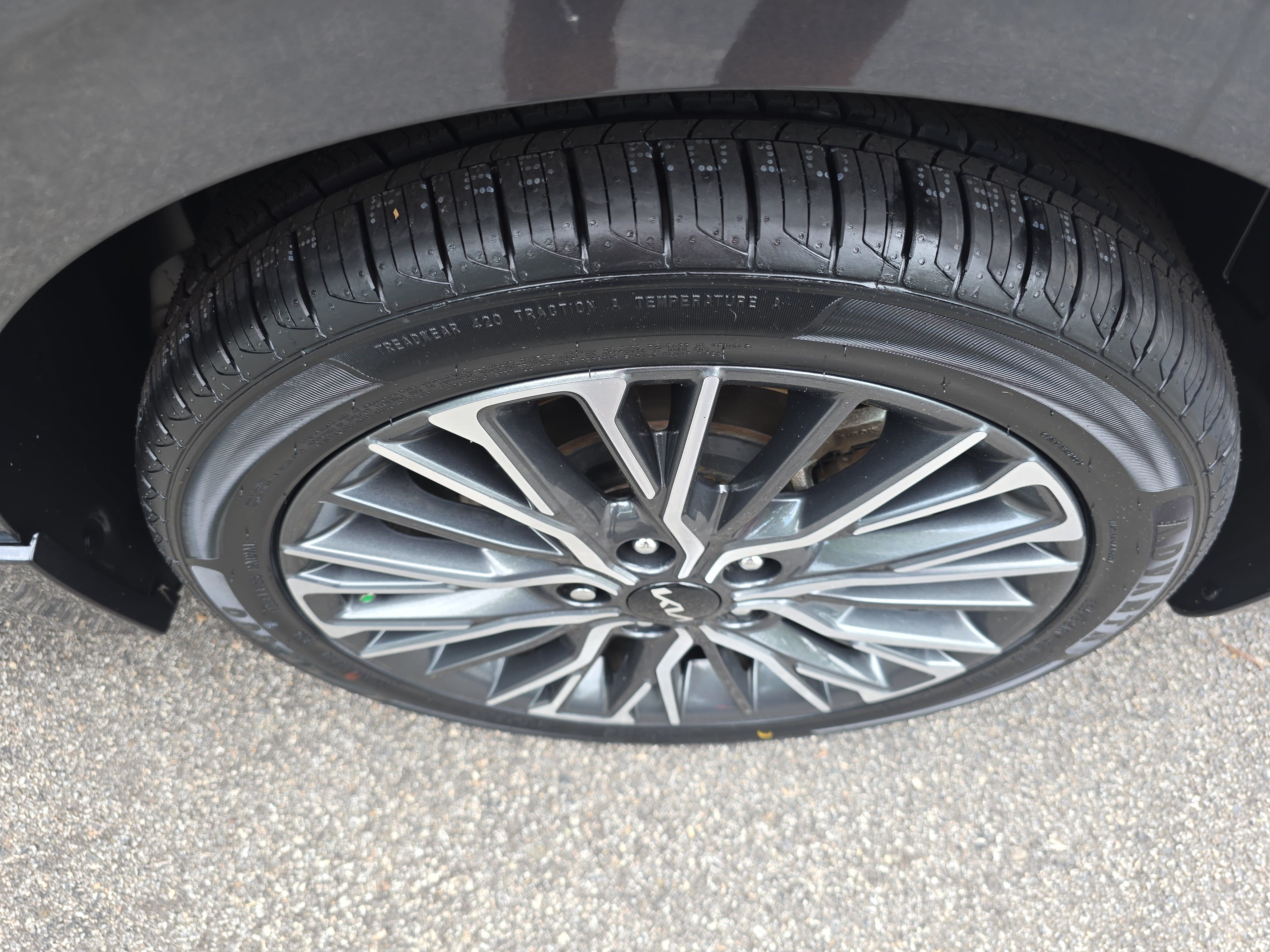 Used 2024 Kia Forte GT-Line FWD image 31