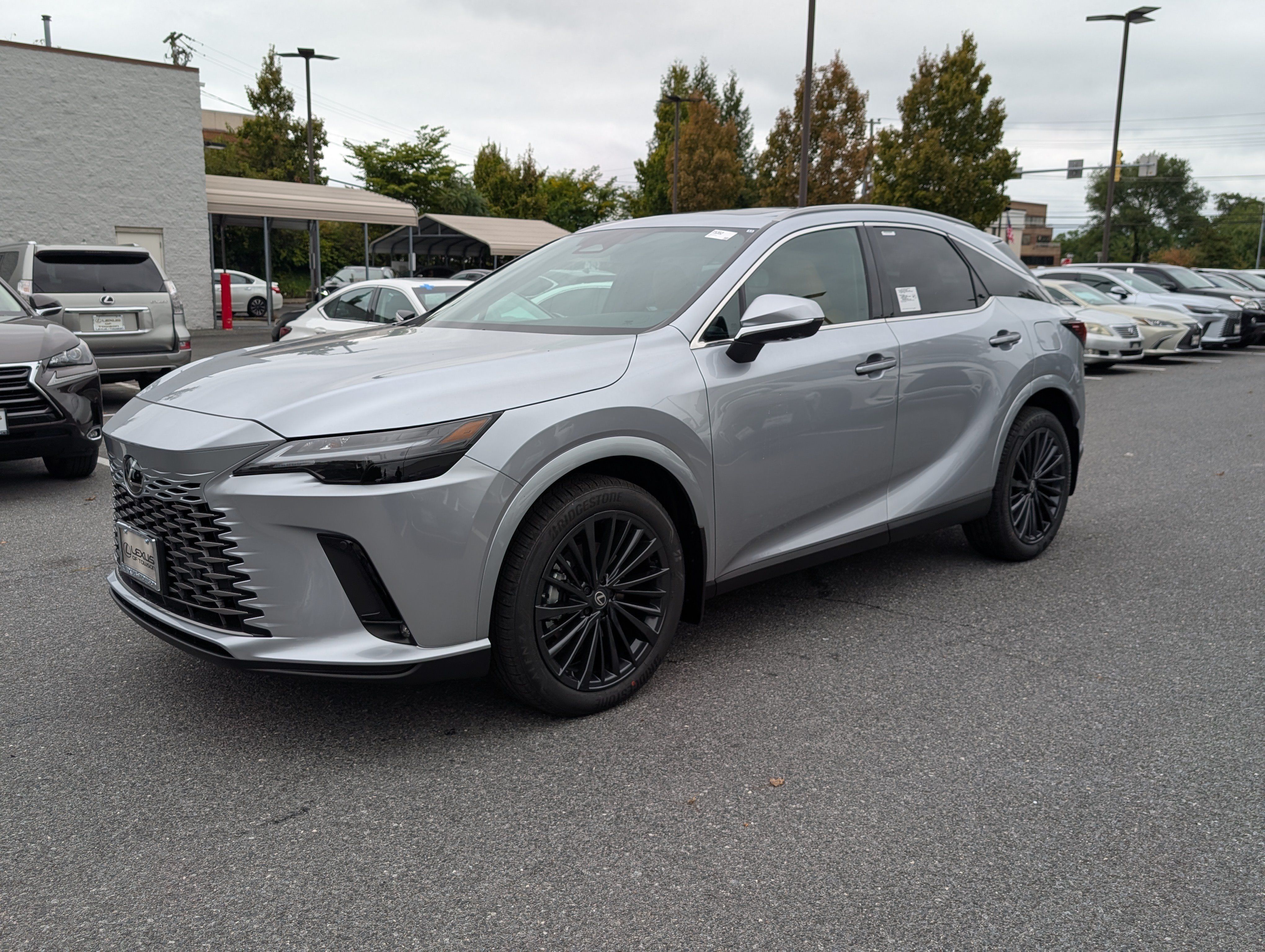 New 2026 Lexus RX 350h w/ Convenience Package AWD/4WD image 4