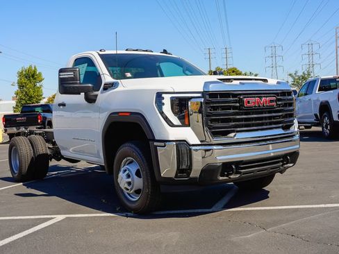 New 2026 GMC Sierra 3500 Pro w/ Convenience Package AWD/4WD image 5