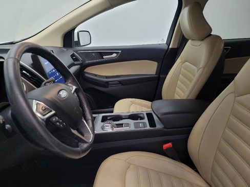 Used 2021 Ford Edge SEL AWD/4WD image 17
