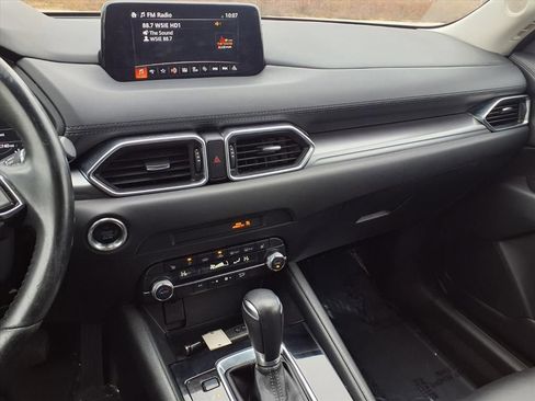 Used 2019 MAZDA CX-5 Touring image 5