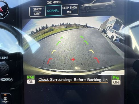 Certified 2025 Subaru Forester Limited image 15