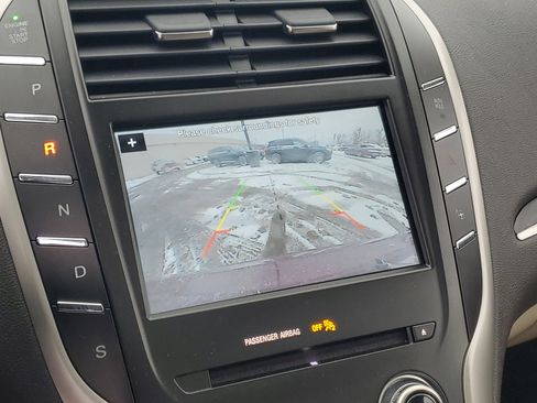 Used 2018 Lincoln MKC Reserve image 17