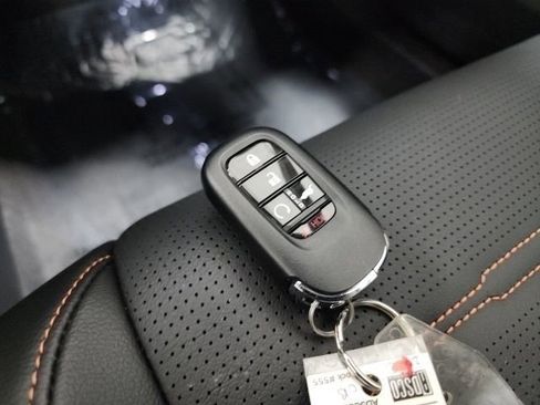Certified 2025 Honda CR-V Sport Touring image 39