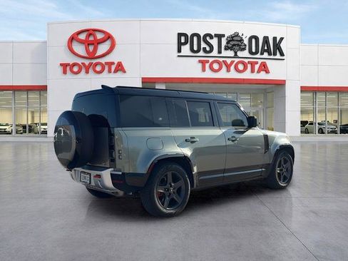 Used 2023 Land Rover Defender 110 X image 7