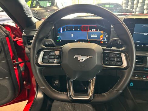 Used 2024 Ford Mustang Coupe RWD image 11