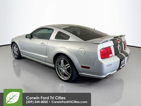 Used 2006 Ford Mustang GT Premium RWD image 10