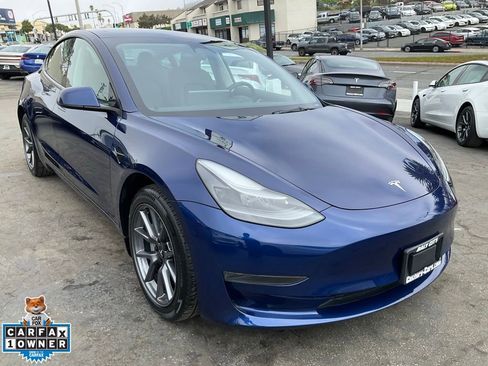 Used 2023 Tesla Model 3 Standard Range image 69