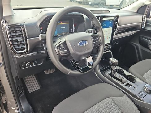 Used 2025 Ford Ranger XLT w/ FX4 Off-Road Package AWD/4WD image 12