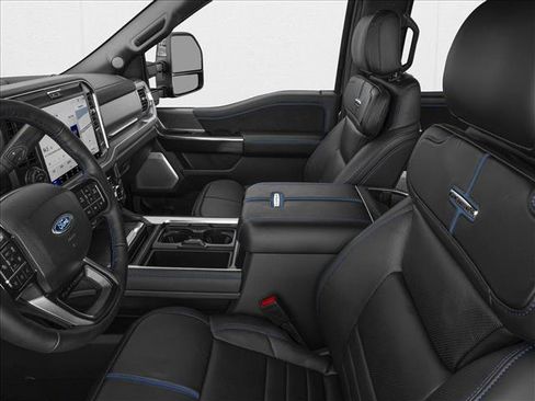 New 2026 Ford F350 Platinum w/ FX4 Off-Road Package AWD/4WD image 6