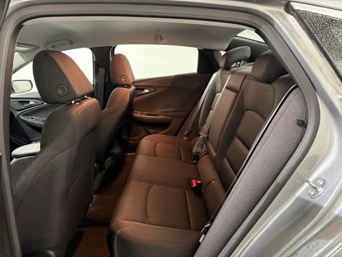 Certified 2025 Chevrolet Malibu LT image 19