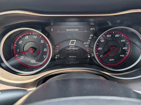 Used 2022 Dodge Charger SXT w/ Driver Convenience Group RWD image 18