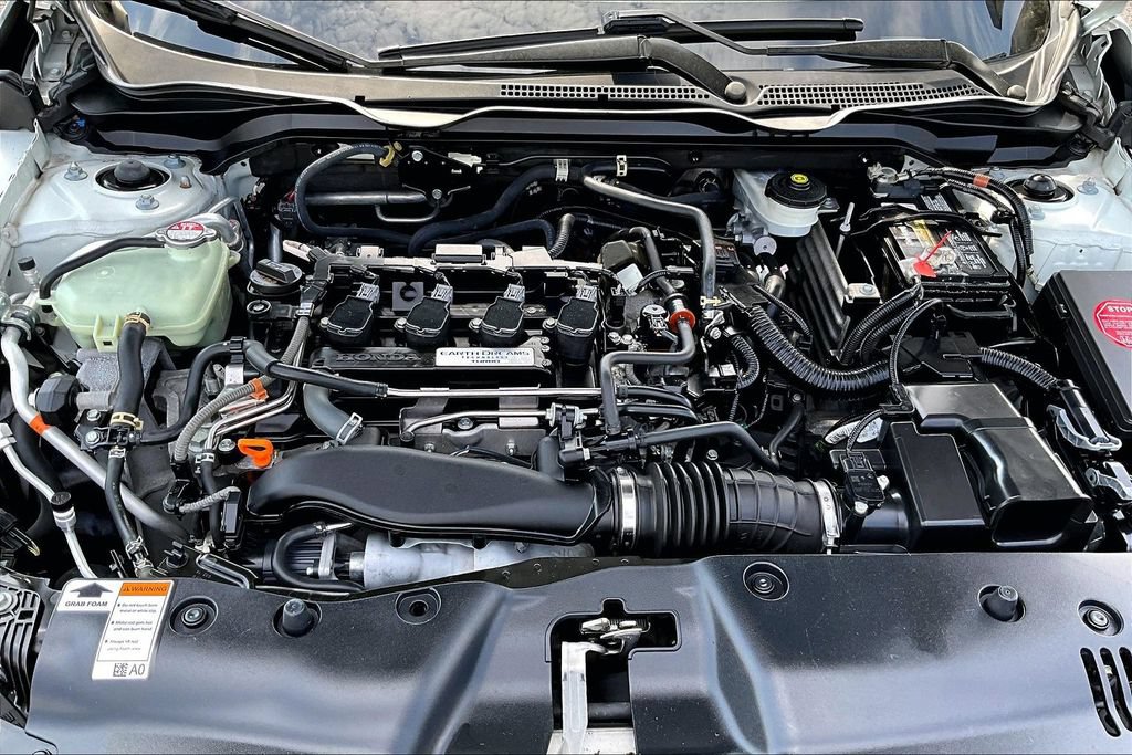 Used 2019 Honda Civic Touring image 10