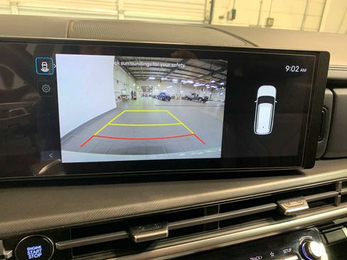 Used 2025 Hyundai Santa Fe SEL image 5