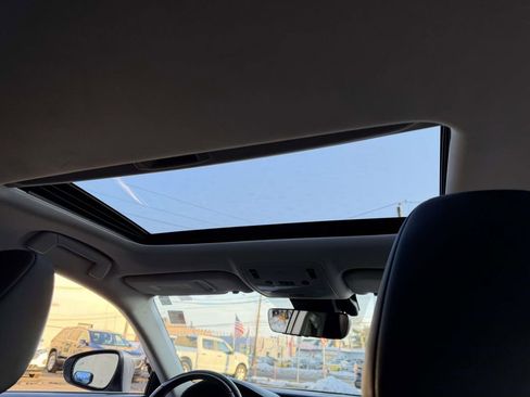 Used 2018 Lexus IS 300 AWD w/ Comfort Package image 19