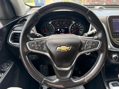 Used 2020 Chevrolet Equinox LT AWD/4WD image 19