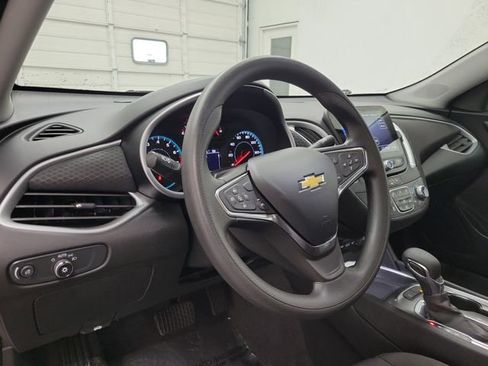 Used 2024 Chevrolet Malibu LT FWD image 18